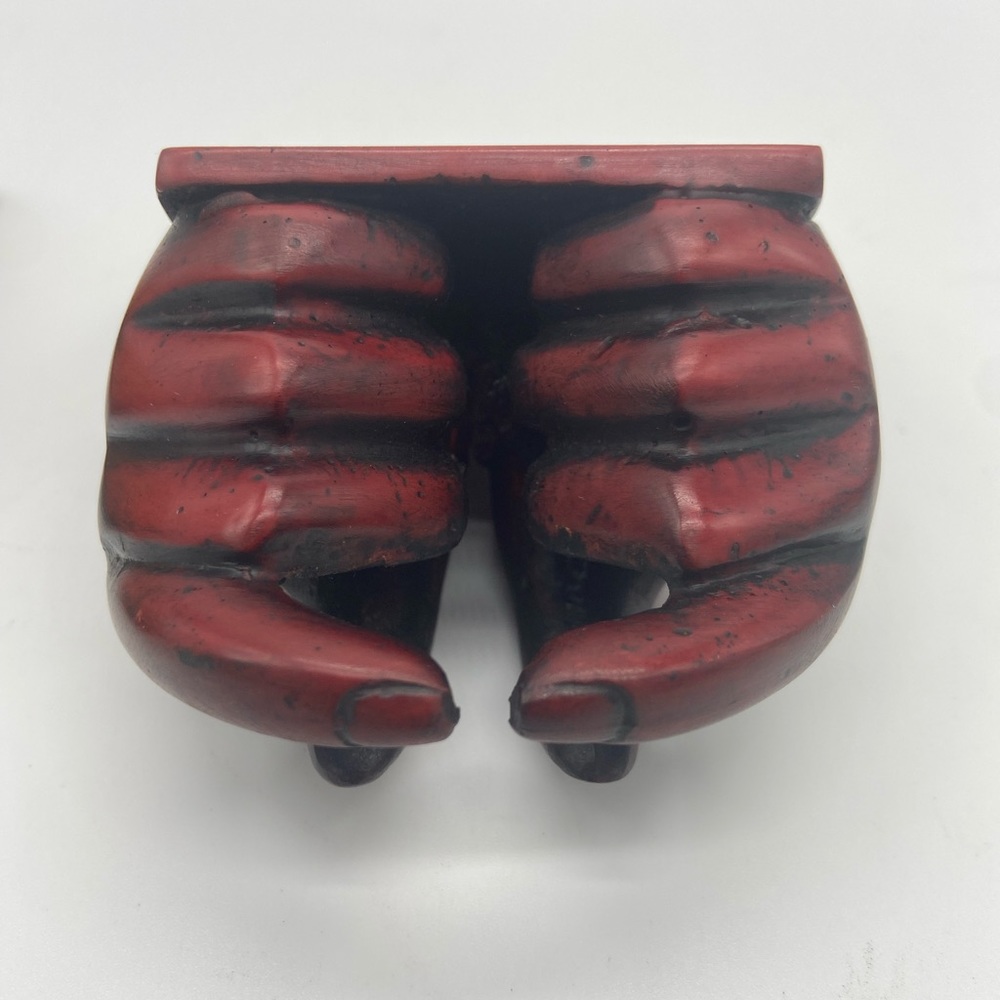 Letter holder